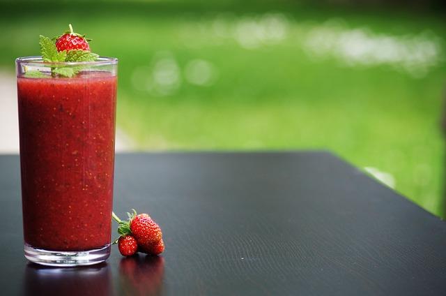 Jak si připravit skvělý smoothie na rychlou a zdravou snídani